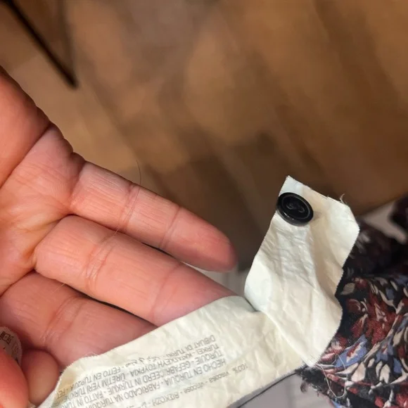 COPY - Zara Floral Button Long Sleeve Midi Swing Dress in Wine Red & Blue Size … - Picture 4 of 6